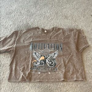 Amazon Brown Graphic Crop Top